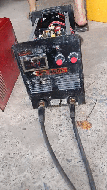 Máy hàn que Hồng Ký HK 250E..m. Mua bán Đồ chuyên dụng, Giống nuôi trồng tại Huyện Hóc Môn Tp Hồ Chí Minh được đăng bởi Máy Hàn Thanh Lý hình 1