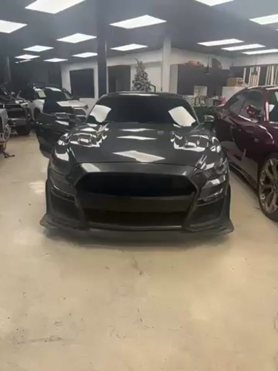 Video thumbnail for 2016 Ford Mustang