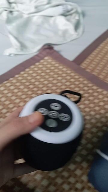 Loa Bluetooth Đen. Mua bán Tivi, Âm thanh tại Quận Nam Từ Liêm Hà Nội được đăng bởi Cao Văn Thành  hình 1