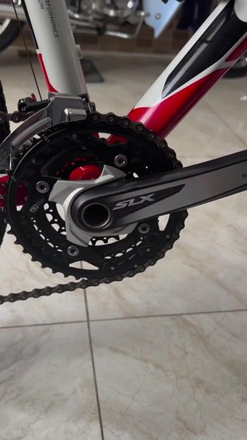 Xe đạp CUBE xe tình trạng như  mới. Mua bán Xe đạp tại Quận 7 Tp Hồ Chí Minh được đăng bởi yển lê hình 1