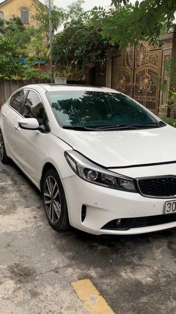 Kia Cerato 2016 2.0 AT Trắng sieu moi. Mua bán Ô tô tại Quận Long Biên Hà Nội được đăng bởi Auto Tuấn Huyền hình 1