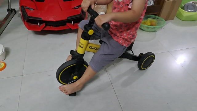 Xe chòi cho bé từ 2 tuổi. Mua bán Xe đạp tại Quận Ngũ Hành Sơn Đà Nẵng được đăng bởi Trần hình 1