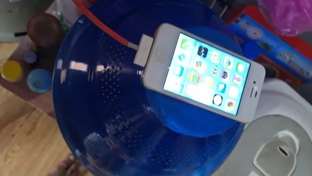 Apple iPhone 4S Trắng Đã sử dụng. Mua bán Điện thoại tại Quận Tân Phú Tp Hồ Chí Minh được đăng bởi Ngoc Quyên hình 1