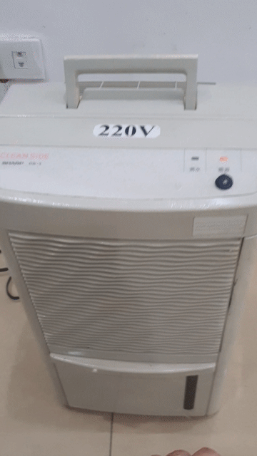 Máy hút ẩm Sharp DW-3-WH Trắng. Mua bán Nội thất, đồ gia dụng khác tại Quận Hải An Hải Phòng được đăng bởi Minh Nhật  hình 1