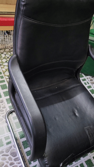 Ghế chân quỳ Hòa Phát Đen Da. Mua bán Bàn ghế tại Quận Gò Vấp Tp Hồ Chí Minh được đăng bởi Dung hình 1