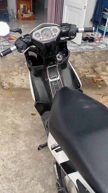 Yamaha Nouvo 4LX 135 Trắng. Mua bán Xe máy tại Quận Cái Răng Cần Thơ được đăng bởi Nguyễn Quang Đại  hình 1