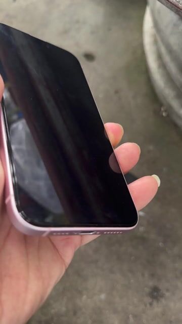 15 Plus bản 256GB QT Mỹ vỏ hơi xấu. Mua bán Điện thoại tại Huyện Đông Anh Hà Nội được đăng bởi hung cao hình 1