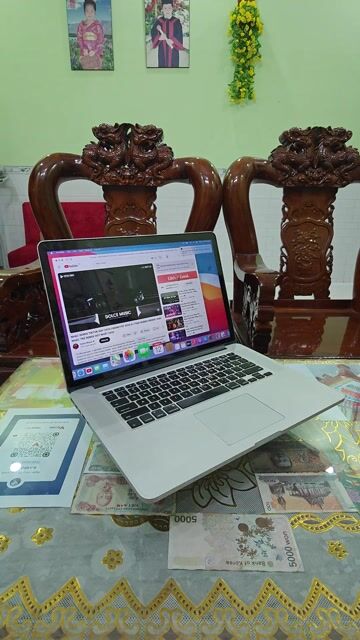Macbook pro 2015 , 15 inch 16G / 500G Giá : 5tr. Mua bán Laptop tại Thành phố Biên Hòa Đồng Nai được đăng bởi Tuongvy hình 1