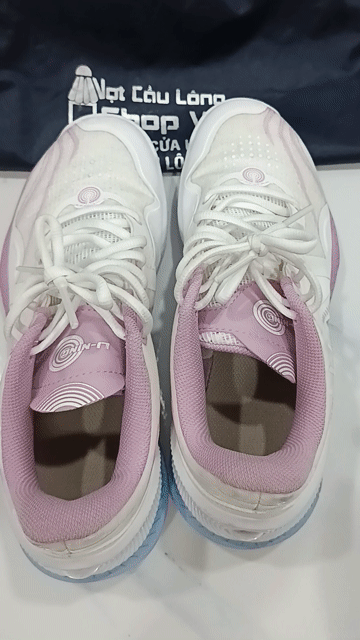 Giày cầu lông Lining AYTV025-2 Nữ 39. Mua bán Giày dép tại Huyện Nhà Bè Tp Hồ Chí Minh được đăng bởi Thanh Trúc hình 1