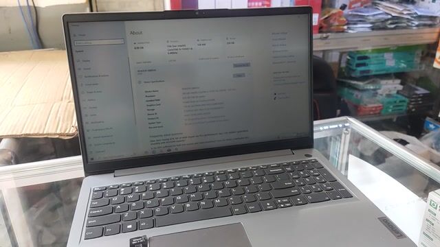 Thanh lý Lenovo IdeaPad 5 (i5-1135G7/ 8GB/ 256GB). Mua bán Laptop tại Quận 1 Tp Hồ Chí Minh được đăng bởi Phú hình 1