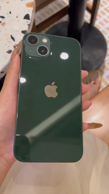 Nhượng em iPhone 13 128GB Quốc tế zin đẹp. Mua bán Điện thoại tại Quận Tây Hồ Hà Nội được đăng bởi hoan hỉ hình 1