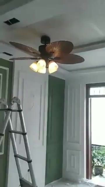 Quạt Trần Cánh Lá Cọ Mẫu Mới Rất Mát 2025. Mua bán Quạt tại Quận Hoàng Mai Hà Nội được đăng bởi Quyen hình 1