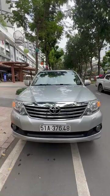 Toyota Fortuner 2012 2.7V 4x4 - ( xe gia đình ). Mua bán Ô tô tại Quận Tân Phú Tp Hồ Chí Minh được đăng bởi ngọc ruby hình 1
