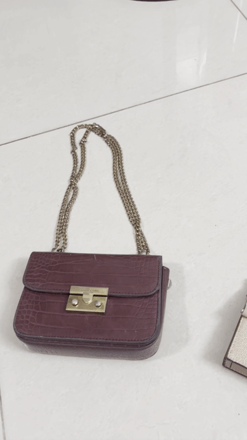 combo 2 túi Charles & Keith. Mua bán Túi xách tại Quận 8 Tp Hồ Chí Minh được đăng bởi Yêu Miu Miu hình 1