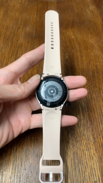Cần Bán Samsung Galaxy Watch 4 40mm Hồng. Mua bán Thiết bị đeo thông minh tại Quận 11 Tp Hồ Chí Minh được đăng bởi Tuấn Anh hình 1