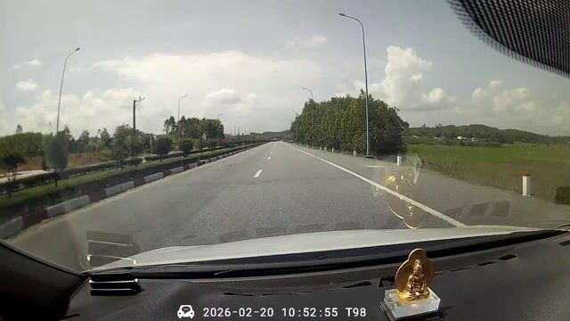 Camera hành trình gương 9 inch. Mua bán Máy ảnh, Máy quay tại Huyện Hòa Vang Đà Nẵng được đăng bởi Hoàng Trung hình 1