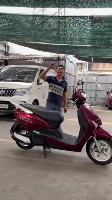 bán Honda LEAD 125 Fi màu đỏ đô cuối 2012 bstp. Mua bán Xe máy tại Quận Tân Phú Tp Hồ Chí Minh được đăng bởi Thịnh hình 1