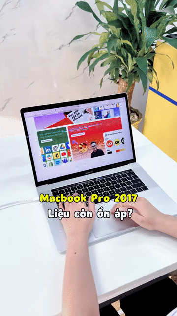 Apple Macbook Pro 2017 i7 15.4 inch 16GB/512GB Bạc. Mua bán Laptop tại Quận Tân Phú Tp Hồ Chí Minh được đăng bởi Nhật Minh Laptop hình 1