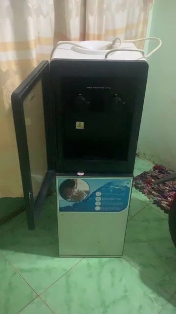 Máy lọc nước Nóng lạnh mới 80% pass lại giá rẻ. Mua bán Bếp, lò, đồ điện nhà bếp tại Thị xã Phú Mỹ Bà Rịa - Vũng Tàu được đăng bởi Cậu Ba Phố Cảng hình 1