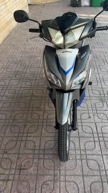 Honda Wave RSX 110 màu Bạc. Mua bán Xe máy tại Quận 7 Tp Hồ Chí Minh được đăng bởi Chuyên Xe Giá Tốt hình 1