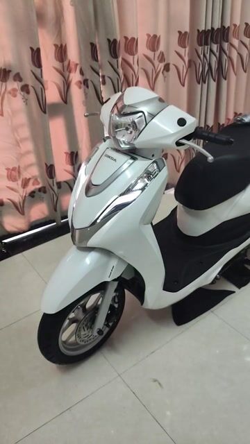 LEAD 4val chínhchủ 2024 đi đúng 2600km mới 99,9%. Mua bán Xe máy tại Quận Gò Vấp Tp Hồ Chí Minh được đăng bởi Mr Lam hình 1