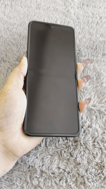 Motorola Razr 60 2sim 256GB. Màu Xanh Ngọc. Mua bán Điện thoại tại Quận Bình Tân Tp Hồ Chí Minh được đăng bởi Hoàng Anh hình 1