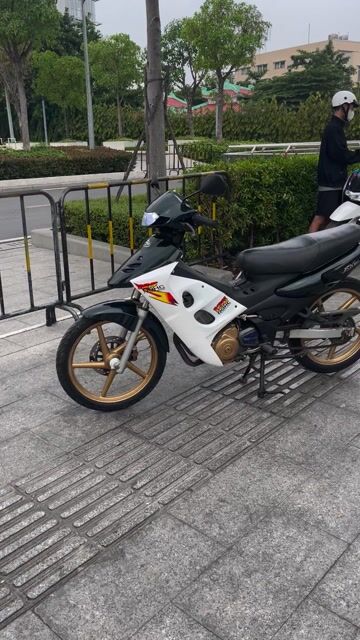 Fx 125 hoài niệm máy êm áo đẹp. Mua bán Xe máy tại Quận Gò Vấp Tp Hồ Chí Minh được đăng bởi mỹ linh hình 1