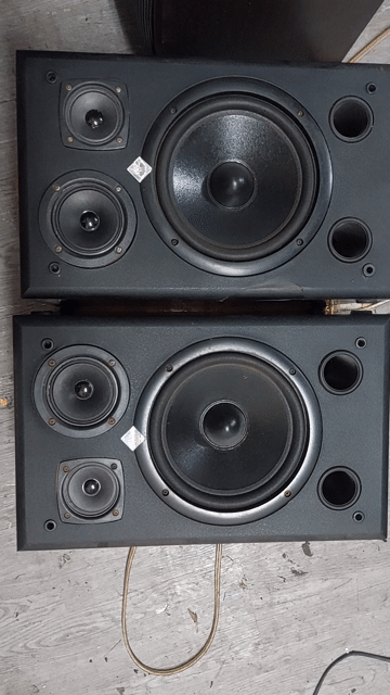 Loa karaoke Dalton DS-200 100W 20cm. Mua bán Tivi, Âm thanh tại Quận Tân Phú Tp Hồ Chí Minh được đăng bởi Trinh Phong hình 1