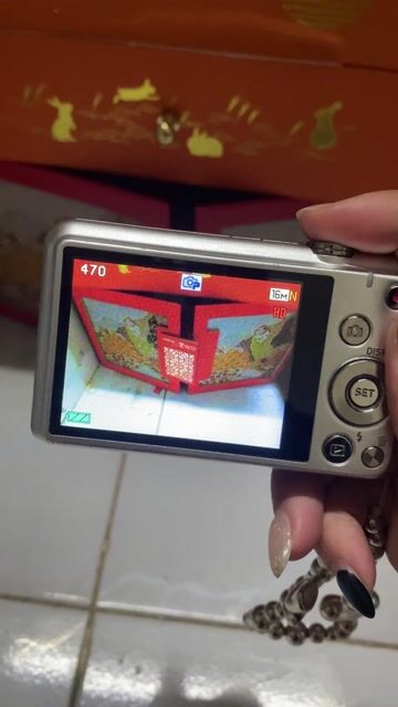 Máy ảnh Casio Exilim Bạc. Mua bán Máy ảnh, Máy quay tại Thành phố Biên Hòa Đồng Nai được đăng bởi Nguyễn Thị Thu Huyền hình 1
