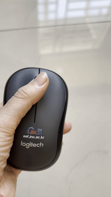 Chuột không dây Logitech M221 Xám. Mua bán Phụ kiện (Màn hình, Chuột...) tại Huyện Bình Chánh Tp Hồ Chí Minh được đăng bởi Thương Nguyễn Thị Bảo hình 1