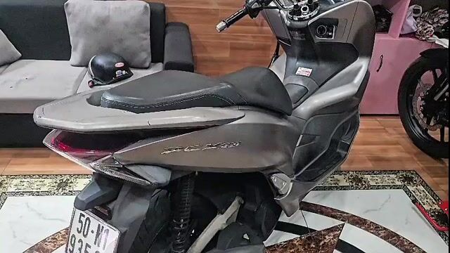 Honda PCX 150 2020 28.000km Xám. Mua bán Xe máy tại Quận Bình Tân Tp Hồ Chí Minh được đăng bởi Kieu tuan hình 1