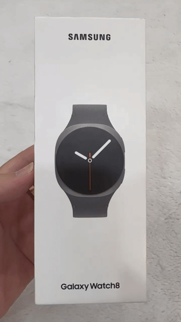 Samsung Galaxy Watch 8-40mm xám đen new seal VN. Mua bán Thiết bị đeo thông minh tại Quận 3 Tp Hồ Chí Minh được đăng bởi Hạnh Tech hình 1
