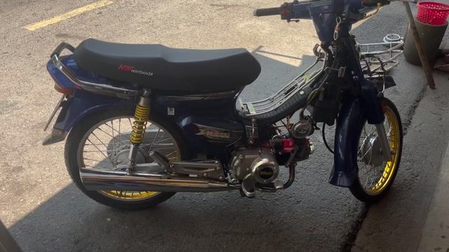 BOSS SB8 2010 màu Nâu. Mua bán Xe máy tại Quận 7 Tp Hồ Chí Minh được đăng bởi Tâm Nguyễn hình 1