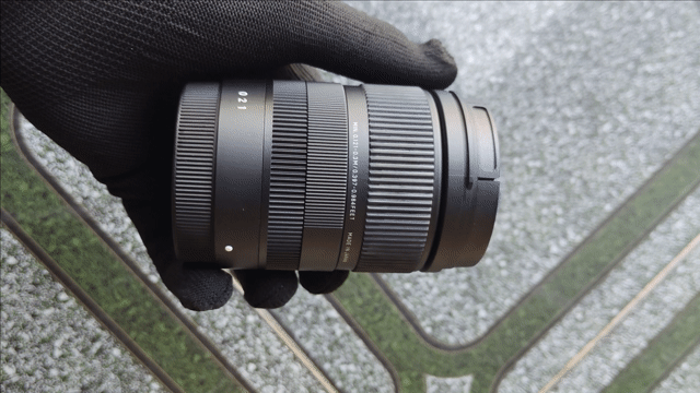 Ống kính Sigma 18-50mm f/2.8 DC DN. Mua bán Máy ảnh, Máy quay tại Quận Bình Thạnh Tp Hồ Chí Minh được đăng bởi Hung Huy hình 1