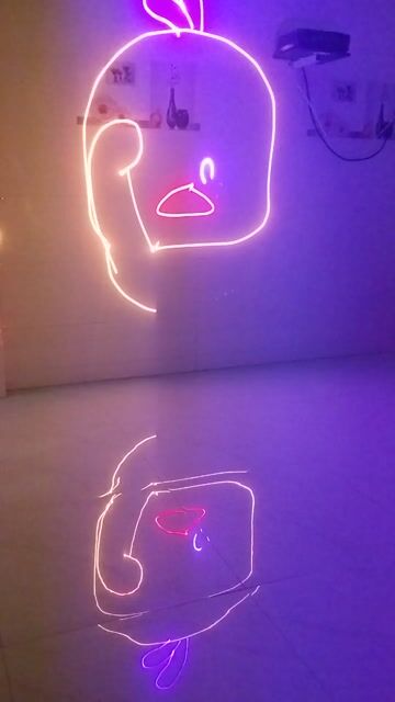 Đèn laser Wu Yang RGB-1000 Đen Mới. Mua bán Đèn tại Quận Liên Chiểu Đà Nẵng được đăng bởi trong thang  hình 1