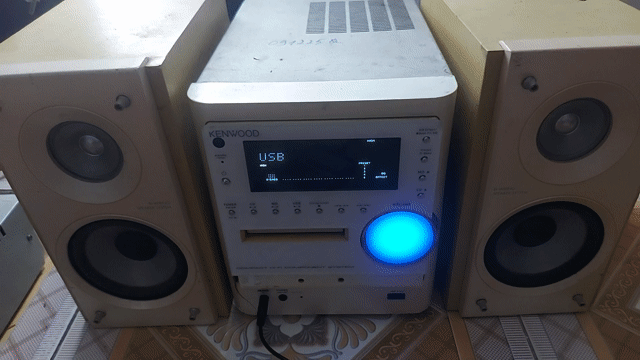 Dàn âm thanh mini Kenwood kèm cục đổi nguồn. Mua bán Tivi, Âm thanh tại Quận Thanh Xuân Hà Nội được đăng bởi Mr Tuyến hình 1