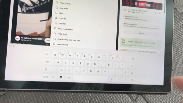 Surface Pro 6 i5 8GB/256GB Cảm ứng mượt. Mua bán Laptop tại Thành phố Đà Lạt Lâm Đồng được đăng bởi phong hình 1