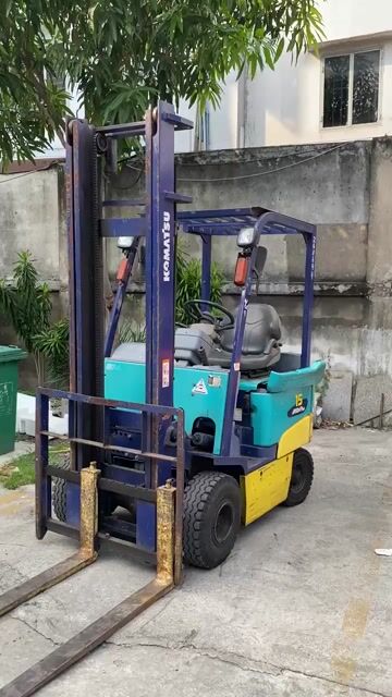 Xe nâng điện ngồi 1.5 tấn Komatsu. Mua bán Phương tiện khác tại Quận 12 Tp Hồ Chí Minh được đăng bởi Phúc Xe Nâng Nhật Bãi hình 1