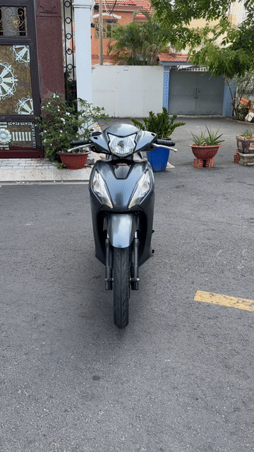 Honda Vision 2022 Bản cá tính Xám. Mua bán Xe máy tại Quận Tân Phú Tp Hồ Chí Minh được đăng bởi Mr Bảy hình 1