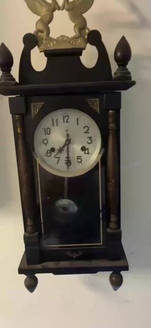 Đồng hồ treo tường Gỗ Đen cơ cót cổ. Mua bán Nội thất, đồ gia dụng khác tại Quận Ngô Quyền Hải Phòng được đăng bởi Hoàng lan hương hình 1