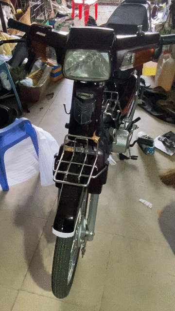 Honda Dream màu Đỏ đô. Mua bán Xe máy tại Huyện Bình Chánh Tp Hồ Chí Minh được đăng bởi khang lê hình 1