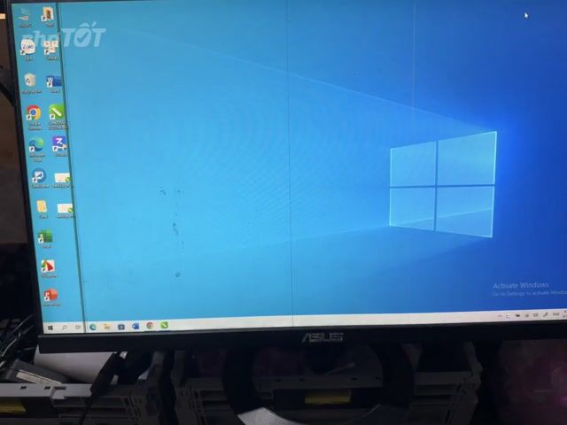 Màn hình máy tính ASUS Đen có sọc. Mua bán Phụ kiện (Màn hình, Chuột...) tại Quận Phú Nhuận Tp Hồ Chí Minh được đăng bởi Tấn hình 1