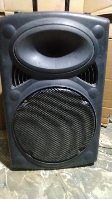 Bán loa kéo bass 30 tép kèn nghe hát hò rất hay. Mua bán Tivi, Âm thanh tại Huyện Lương Sơn Hòa Bình được đăng bởi Ng hoàng hình 1