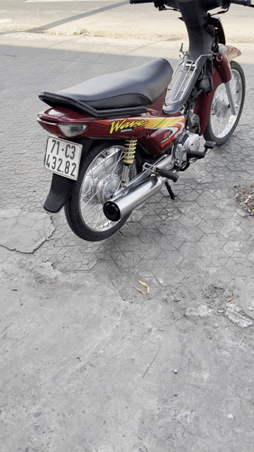 Honda Wave nhỏ 2004 Đỏ Zin. Mua bán Xe máy tại Thành phố Bến Tre Bến Tre được đăng bởi Trung Tâm  hình 1