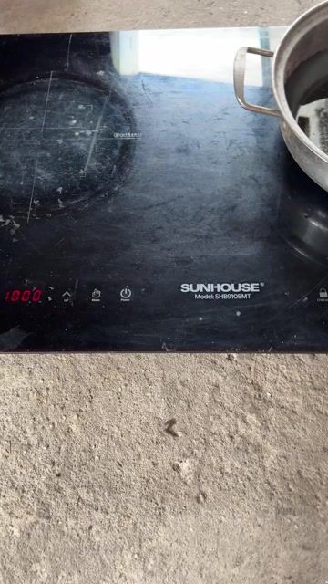 Bếp điện đôi SUNHOUSE SHB9105MT Đen. Mua bán Bếp, lò, đồ điện nhà bếp tại Quận 12 Tp Hồ Chí Minh được đăng bởi BÁN VÌ ĐAM MÊ SG QUẬN12 hình 1