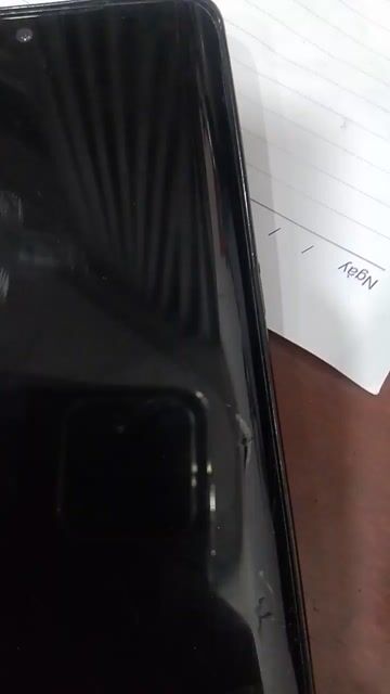 LG Velvet Đen Nứt màn hình. Mua bán Điện thoại tại Quận 1 Tp Hồ Chí Minh được đăng bởi Dung My hình 1