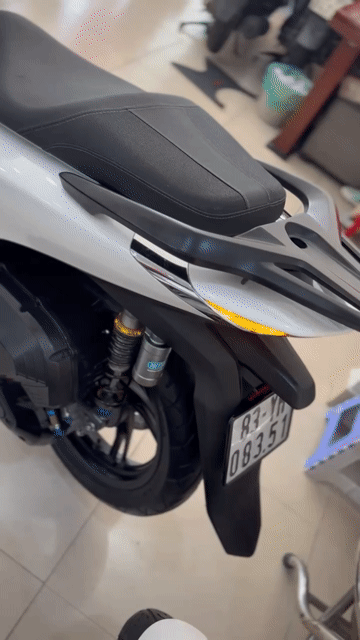 Honda SH 150 2021 Trắng Sport.Chích chủ BS83. Mua bán Xe máy tại Quận 6 Tp Hồ Chí Minh được đăng bởi Cửa Hàng Xe Máy Hoà Bùi hình 1