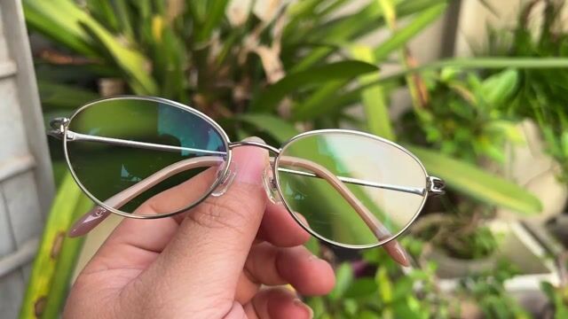 gọng kính nữ nhật bãi xịn còn đẹp. Mua bán Phụ kiện thời trang khác tại Huyện Thanh Trì Hà Nội được đăng bởi Shop HaNoiGiaRe Com hình 1