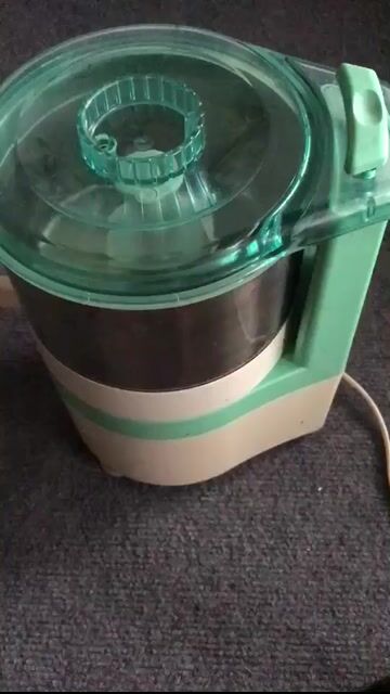 Máy xay thực phẩm 110W. Mua bán Bếp, lò, đồ điện nhà bếp tại Quận 12 Tp Hồ Chí Minh được đăng bởi DuongCRB hình 1