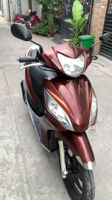 Honda Vision Fi 2012 nâu SD39000km CCCD chủ xe. Mua bán Xe máy tại Quận Bình Tân Tp Hồ Chí Minh được đăng bởi Toan hình 1